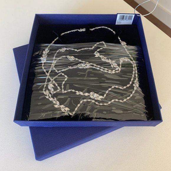 Swarovski Long Necklace - Picture 6 of 10